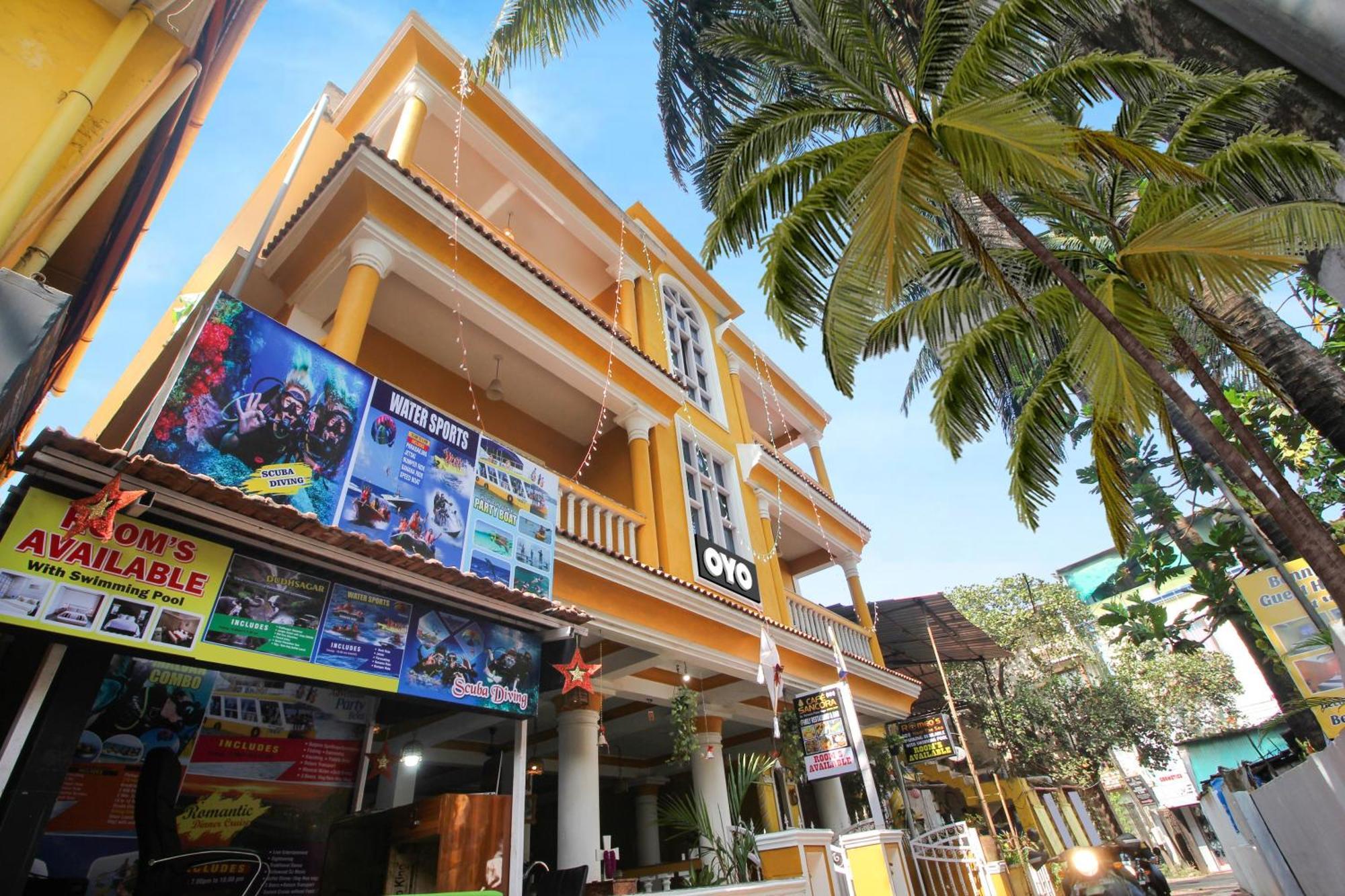 Hotel Collection O Romeos Place Baga Beach à Calangute Extérieur photo